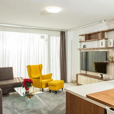 Forest Park Garden * 브라티슬라바