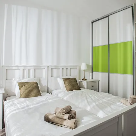 아파트 Forest Park Garden *