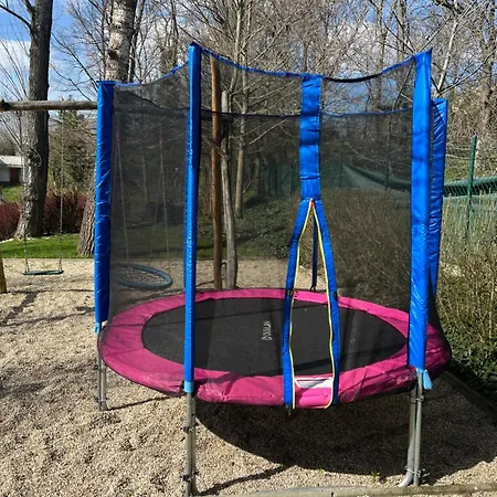 Forest Park Garden * 브라티슬라바