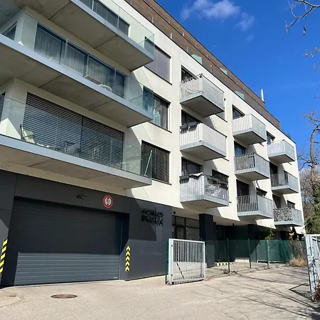 Forest Park Garden * Братислава