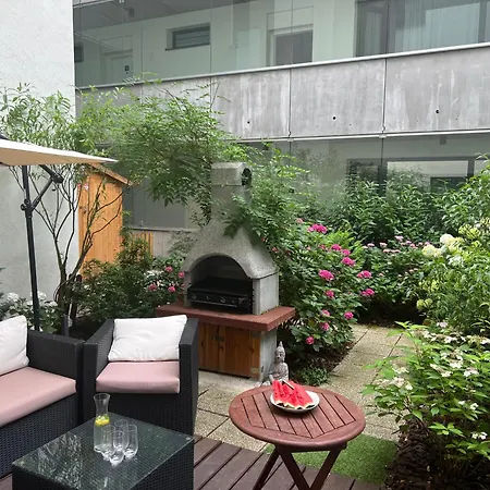 Forest Park Garden 브라티슬라바