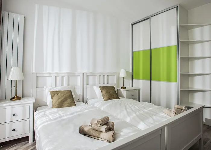 Апартаменты Forest Park Garden *